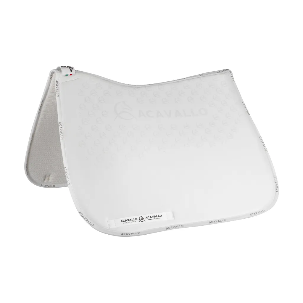 Tapis de dressage blanc Acavallo pour compétition et confort optimal