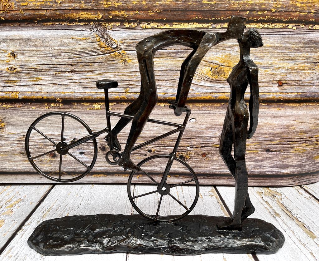 Küss mich - Liebespaar-Skulptur auf Fahrrad, romantische Dekoration für Zuhause & Büro