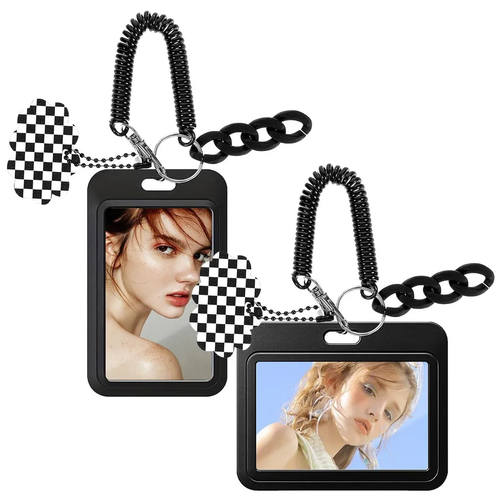 Protégez vos Photocards K-Pop des Pliures avec cet Étui Porte-Clé Rigide
