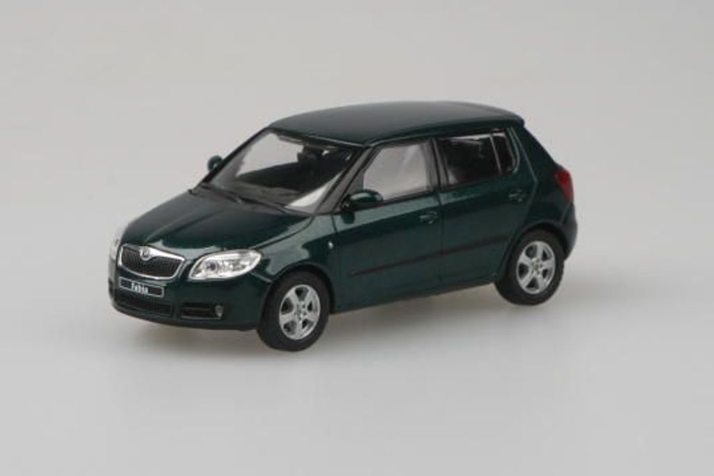 Skoda Fabia II (2006) - Grün Amazonas Metallic ABREX 1:43 Produktbild 