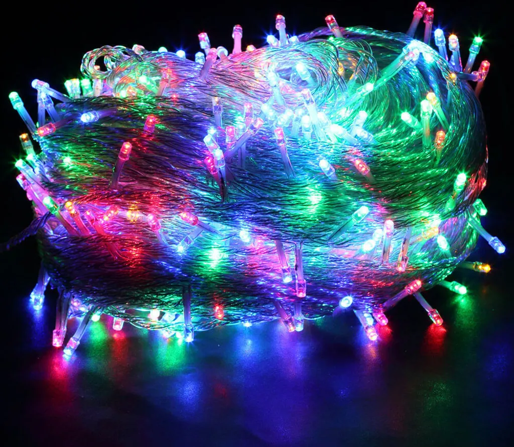 Luci Di Natale A LED 30 M Con 300 Luci – Fili Impermeabili IP44, Telecomando E Collegamento A Spina, Per Interni Ed Esterni, Decorazione Fai-da-Te