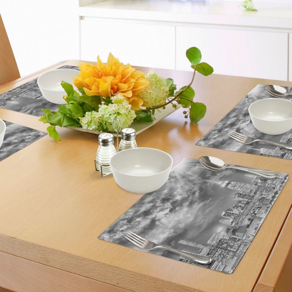 ABAKUHAUS Städtisch Platzmatten, Drastische New- York CitySkyline Sun strahlt Wolken-Wolkenkratzer-einfarbige Landschaft, Tiscjdeco aus Farbfesten...