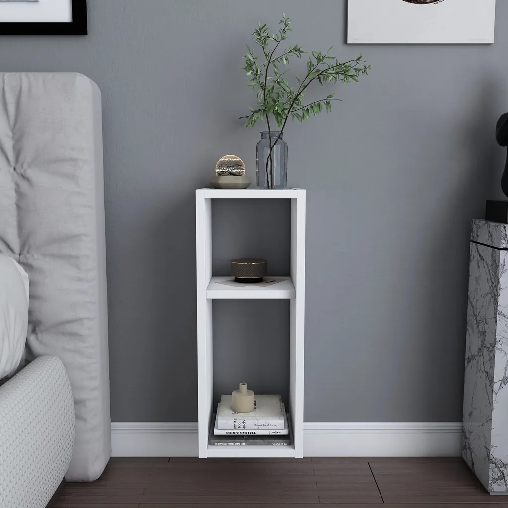 Petite table de chevet blanche pour lit haut et studio moderne