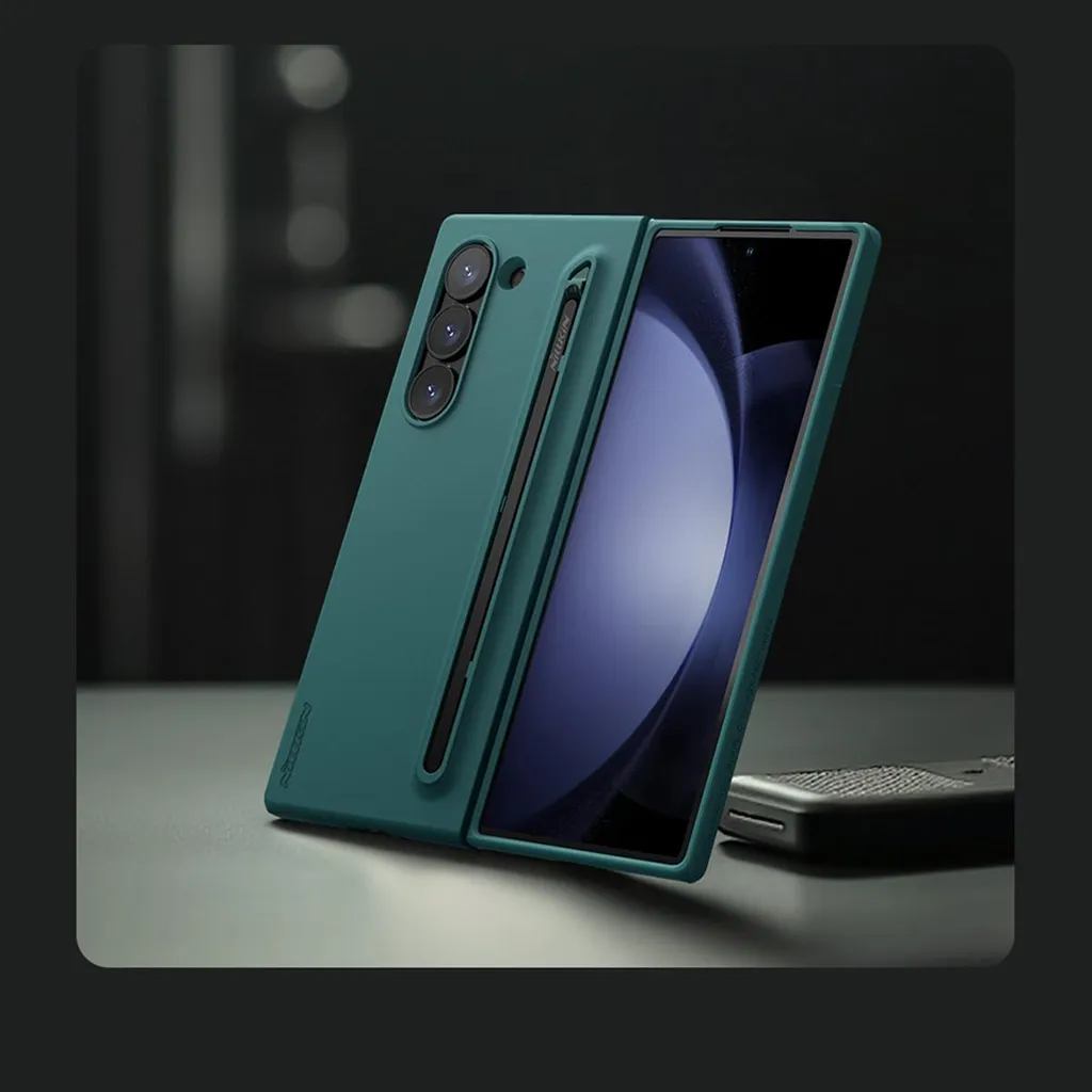 Recensione Custodia Nillkin Galaxy Z Fold6 Silicone Verde con S Pen - 6