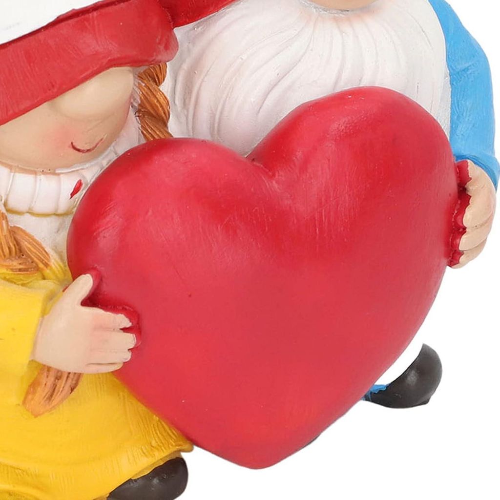 Paar Gartenzwerge in Liebe - Harzskulptur für Gartendekoration