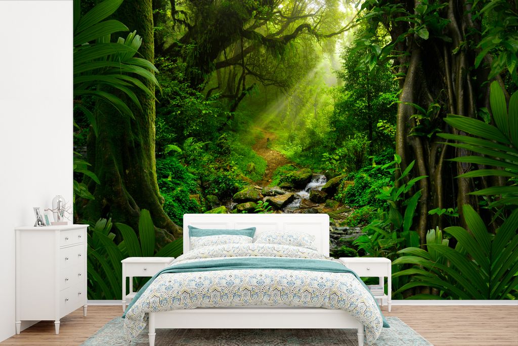 MuchoWow Fototapete für Wohnzimmer oder Schlafzimmer Wandtapete Vinyl Motivtapete Dschungel - Wasser - Laub - Sonne - Natur - 450x300 cm - Gemus...