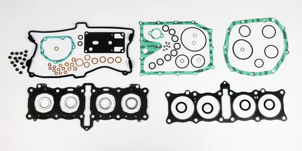 Stop fuite huile moteur Suzuki RF 600 R avec le kit de joints Athena