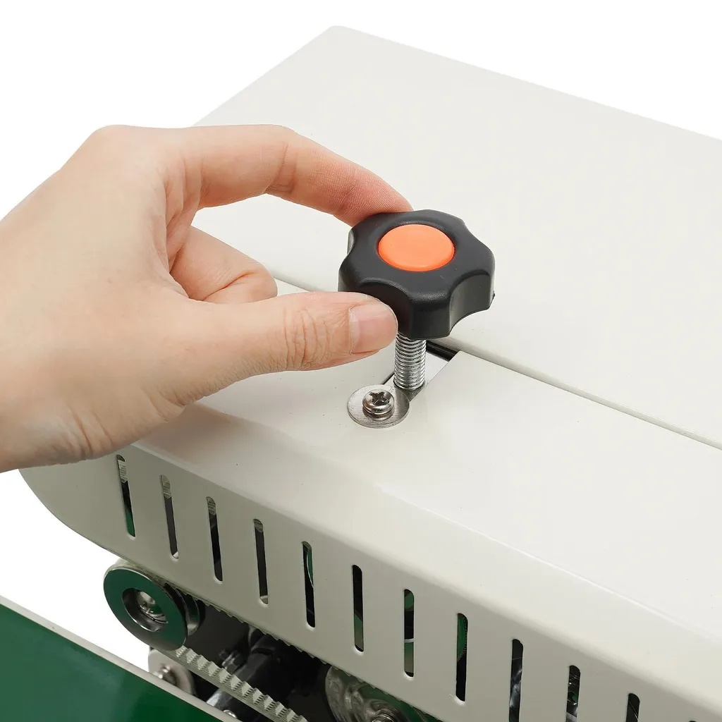 Soudeuse horizontale pour sachets plastiques et complexes