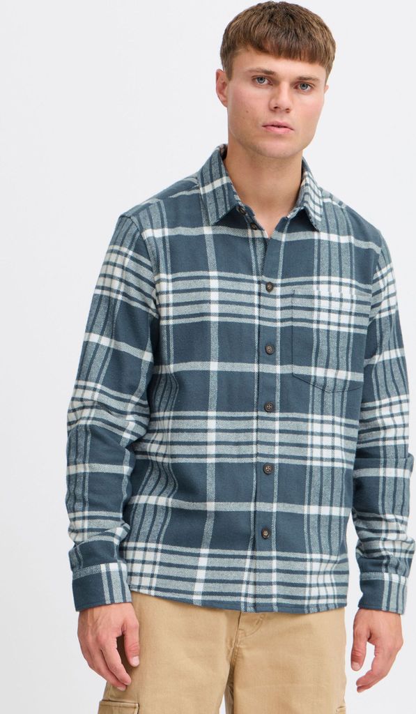 !Solid SDNab Herren Hemd Langarmhemd Herrenhemd mit Kentkragen Knopfleiste 2-Knopf-Manschette Label-Details Regular fit