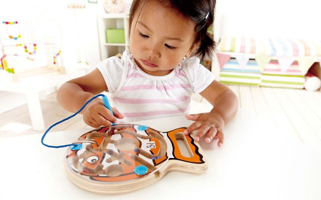 Hape Totally Amazing Dicker Fisch, E1700 Produktbild 