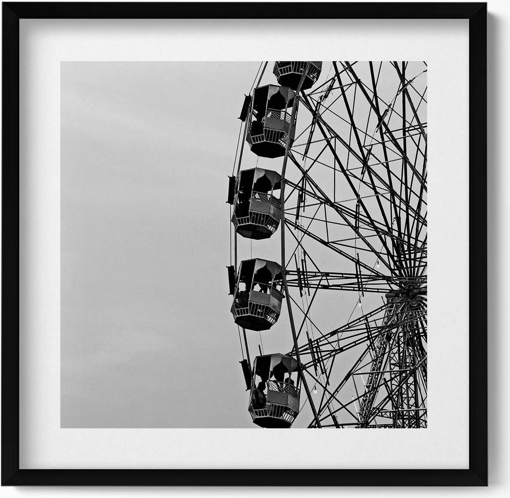 Mühlrad in schwarz-weiß– Wandbild mit Rahmen – Gerahmtes Bild – Wanddekoration – 50x50 cm – Schwarz Rahmen