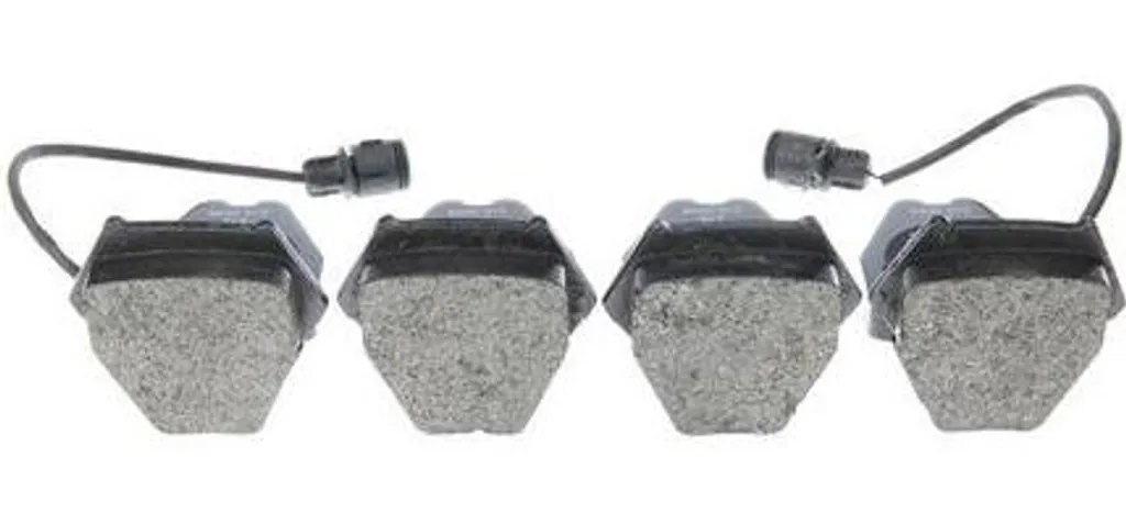 Finis les sifflements : Plaquettes Bosch 4A0698151D pour Audi A6 A8
