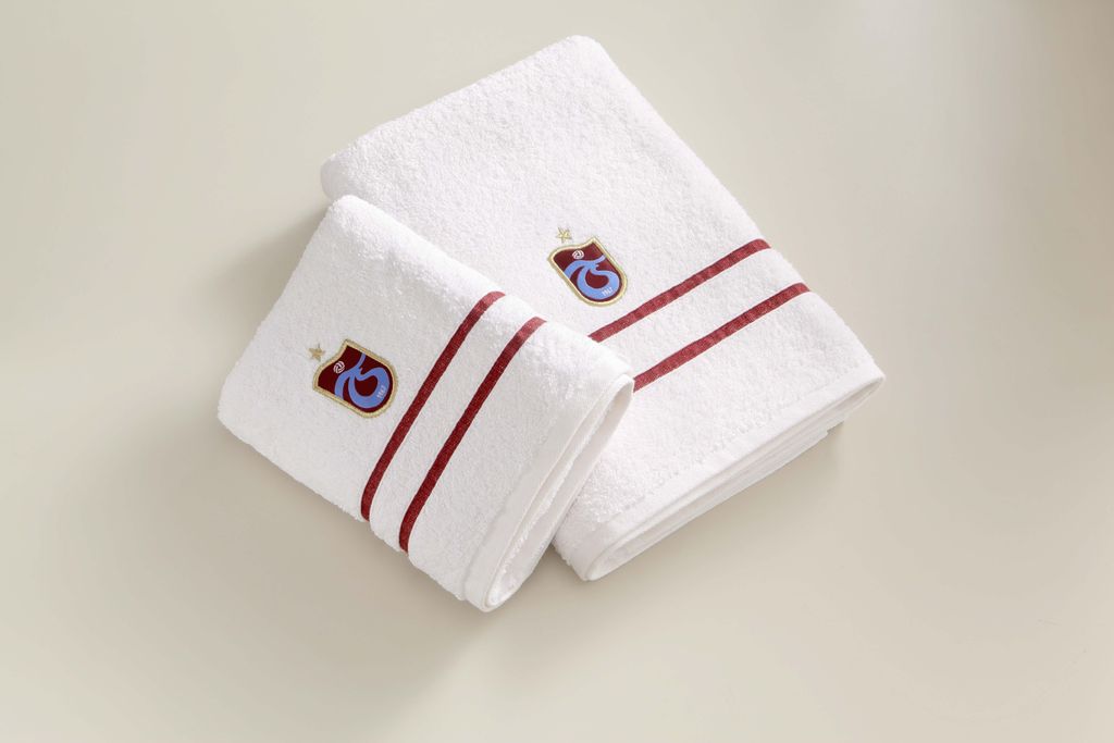 TAÇ Trabzonspor Handtuch 50x90 cm – Offizielles Produktbild 