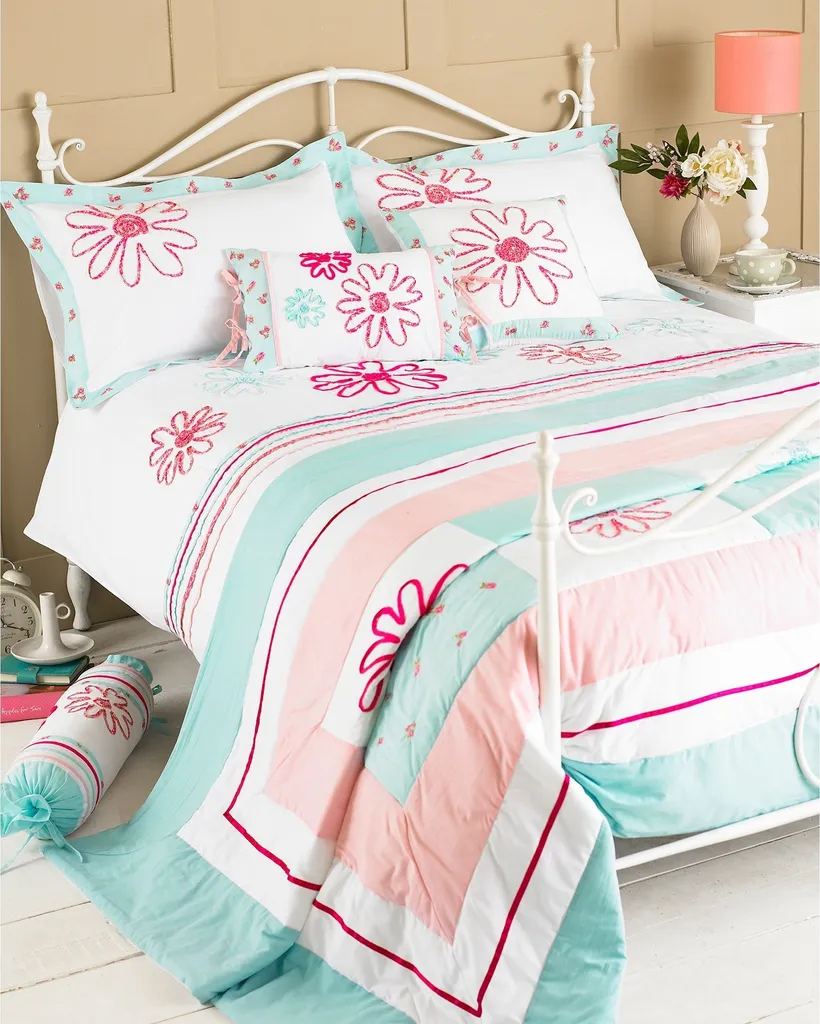 Couvre-lit Harriet Anti-Plis 240x260 cm Bleu pour une Chambre Ordonnée