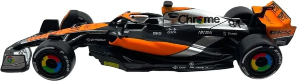 Bburago 18-38087 F1 McLaren MCL60 2023 #81 Oscar Piastri échelle 1:43