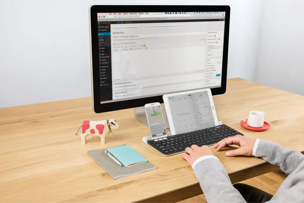 Logitech K780 Clavier Multi-Dispositifs avec Support Tablette et Mobile - 10