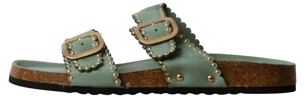 Flache Sandalen zum Reinschlüpfen