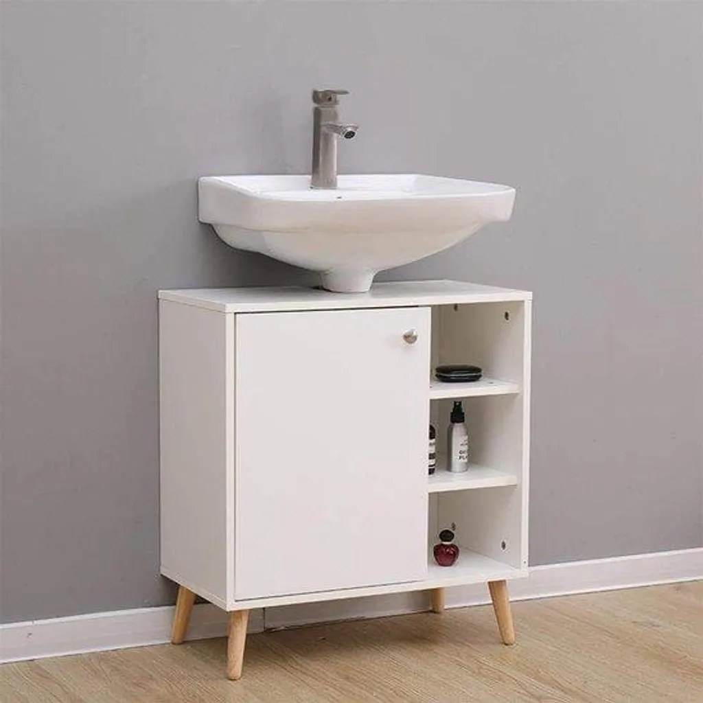 Armoire de salle de bains blanche pour produits d'entretien et chiffons