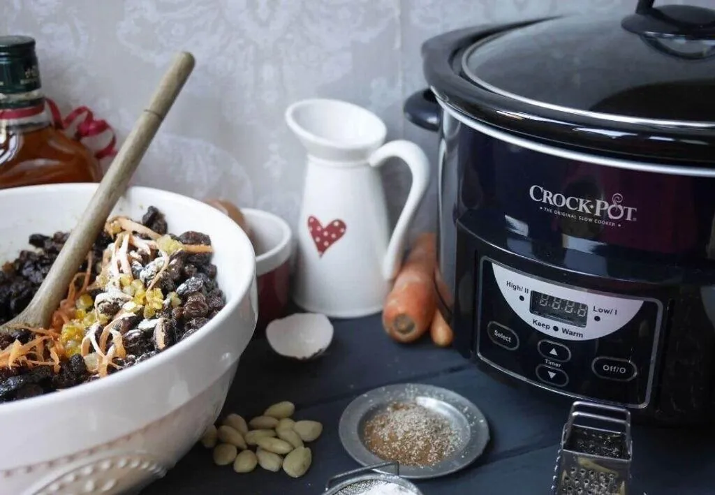 Mijoteuse Électrique Programmable 4,7L - Appareil de Cuisson Lente Sort