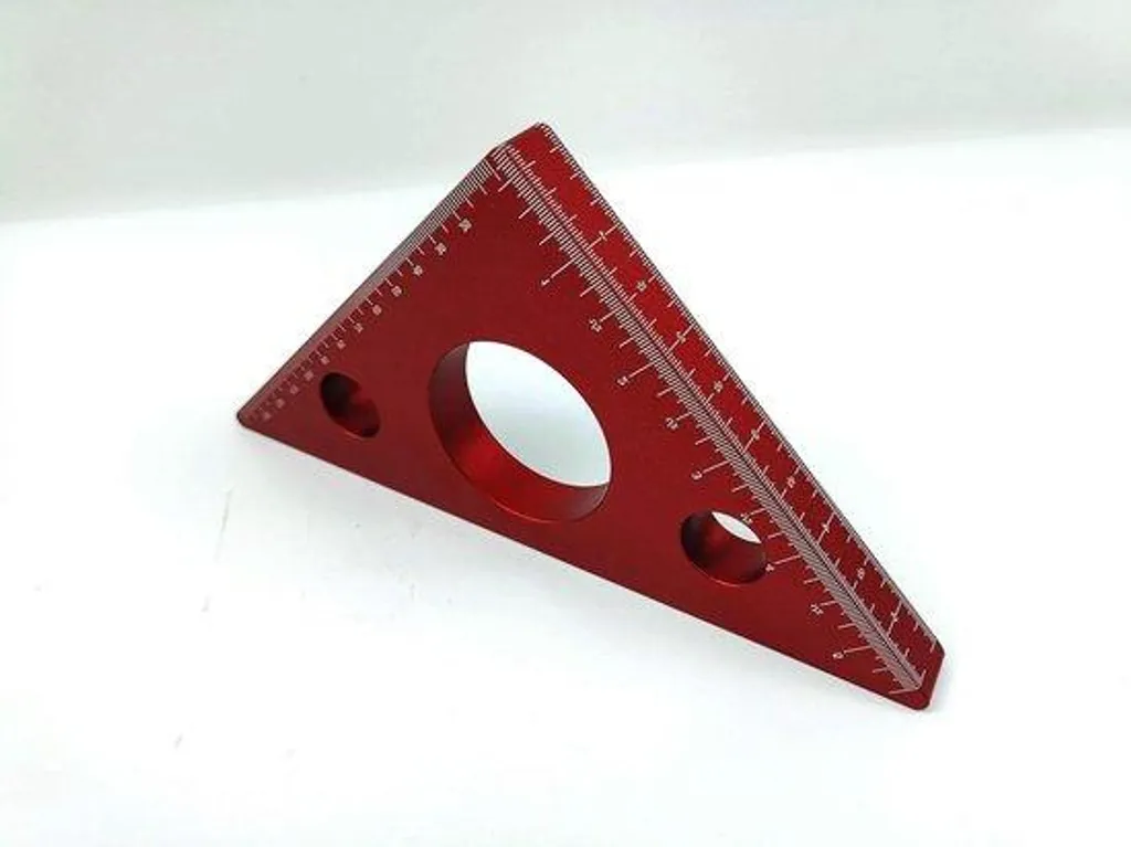 Équerre aluminium rouge 45° : finissez-en avec les erreurs de mesure