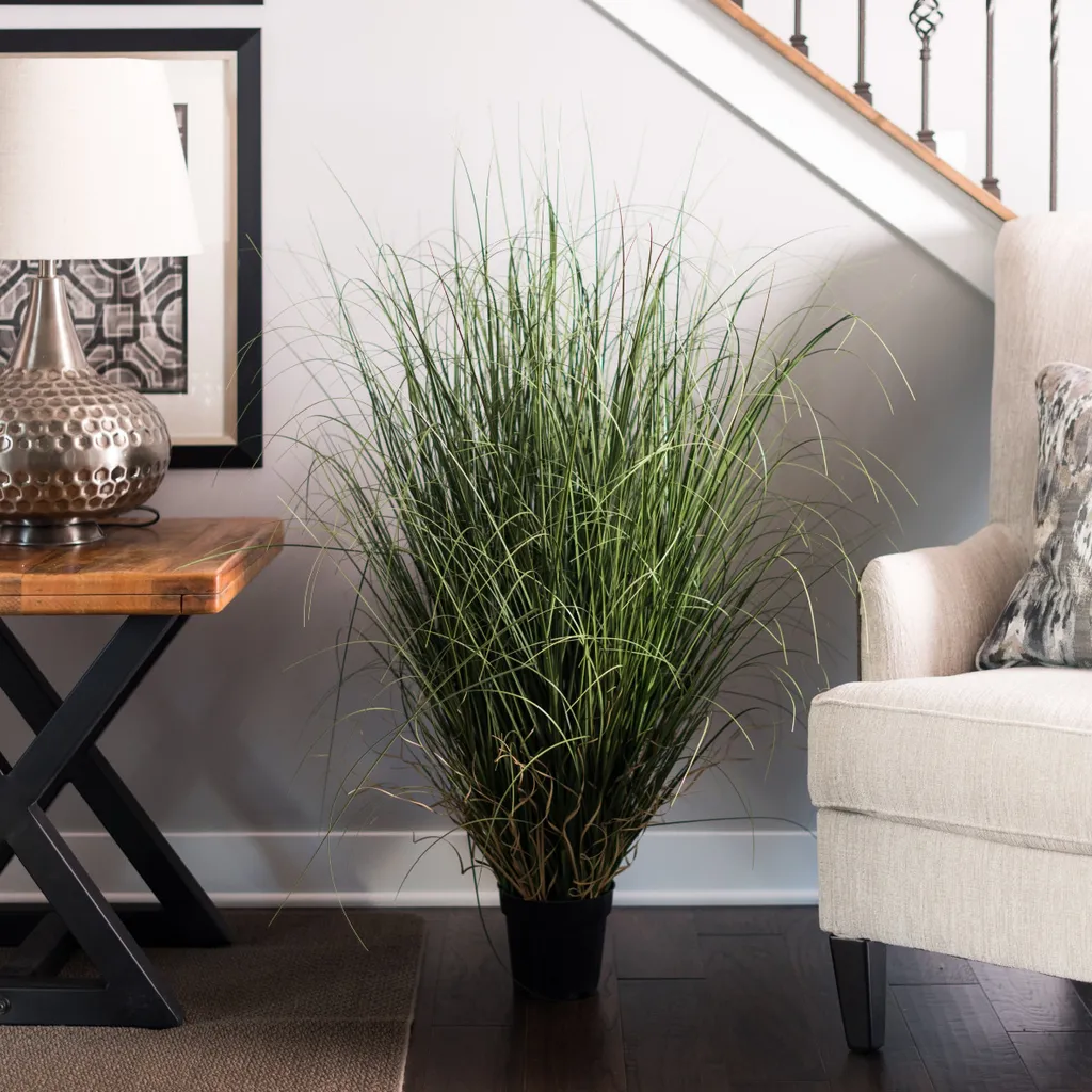 Erba Sintetica Arredo 85 cm in Vaso Piombo | Zero Cure Ufficio