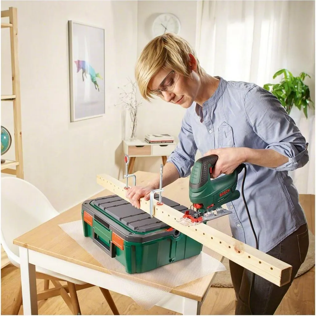 Banco Lavoro Bosch PWB 600 vs Tavoli Tradizionali: La Guida all'Acquisto - 7