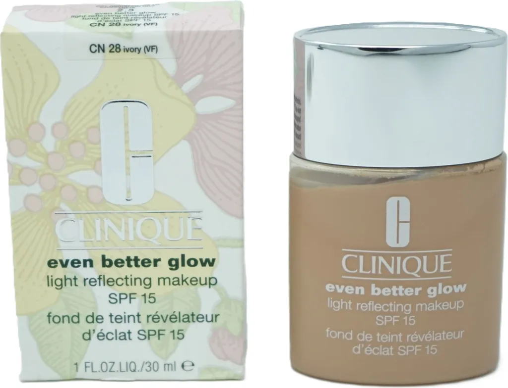 Clinique Even Better Glow Trucco che riflette la luce SPF15 - 4