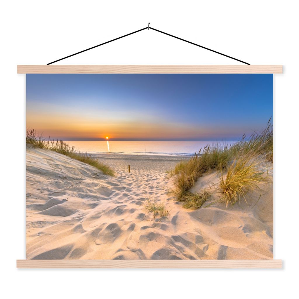 MuchoWow Textilposter Düne - Sonnenuntergang - Horizont - Strand - Gras 60x45 cm mit holzfarbenen Rahmen - Bild