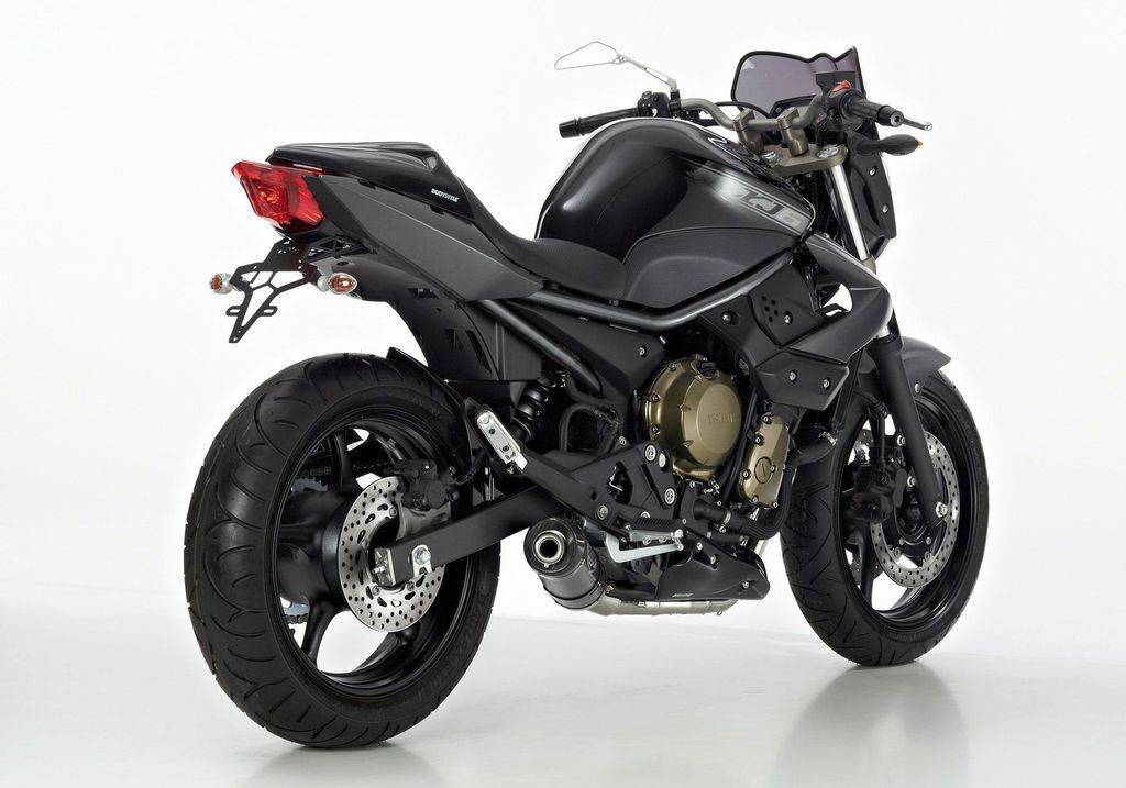SHARK Street GP mit Kat fÃ1/4r XJ6 RJ19/RJ22 für XJ6 RJ19/RJ22