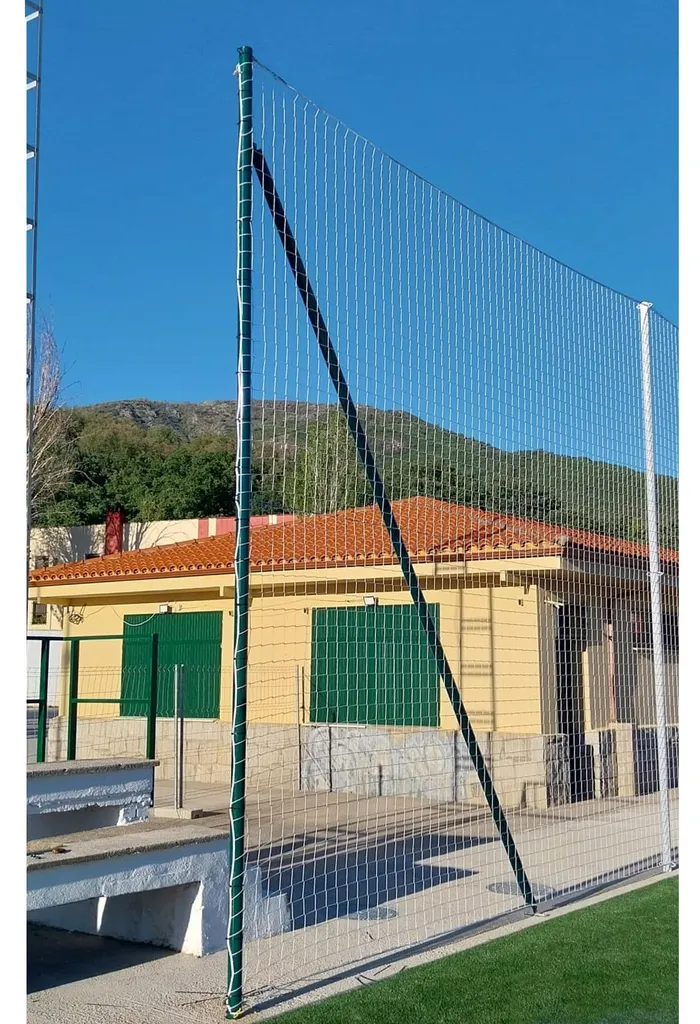 Poteau de renfort métallique pour filet de protection sans pot 1m50