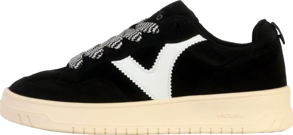 Low Sneaker mit Schnürsenkeln