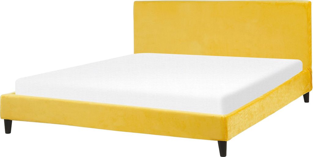 BELIANI Polsterbett Gelb Samtstoff 180 x 200 cm mit Lattenrost und abnehmbarem Bezug Hohes Kopfteil Elegant Klassisch
