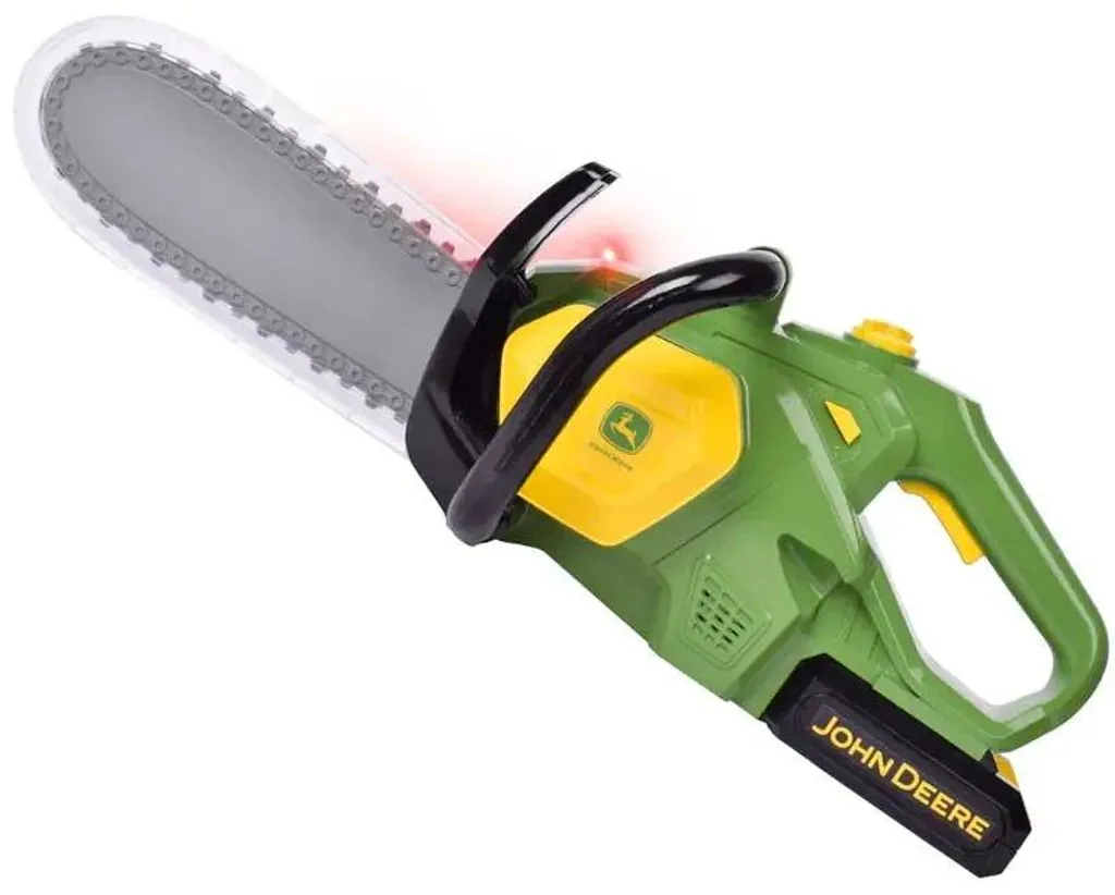 Tronçonneuse motorisée John Deere idéale pour élagage et bois dur