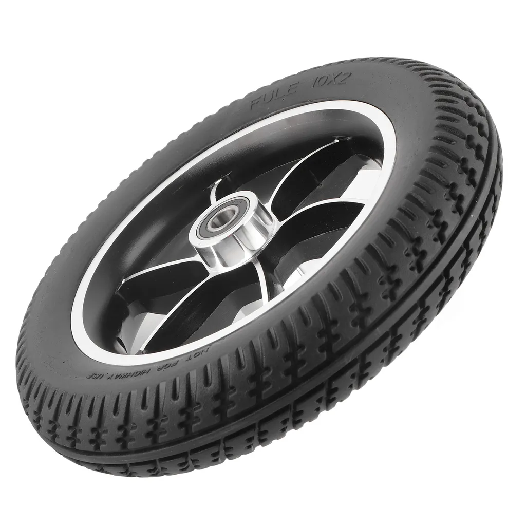 Remplacement de pneu de fauteuil roulant avant roulette pleine en gomme