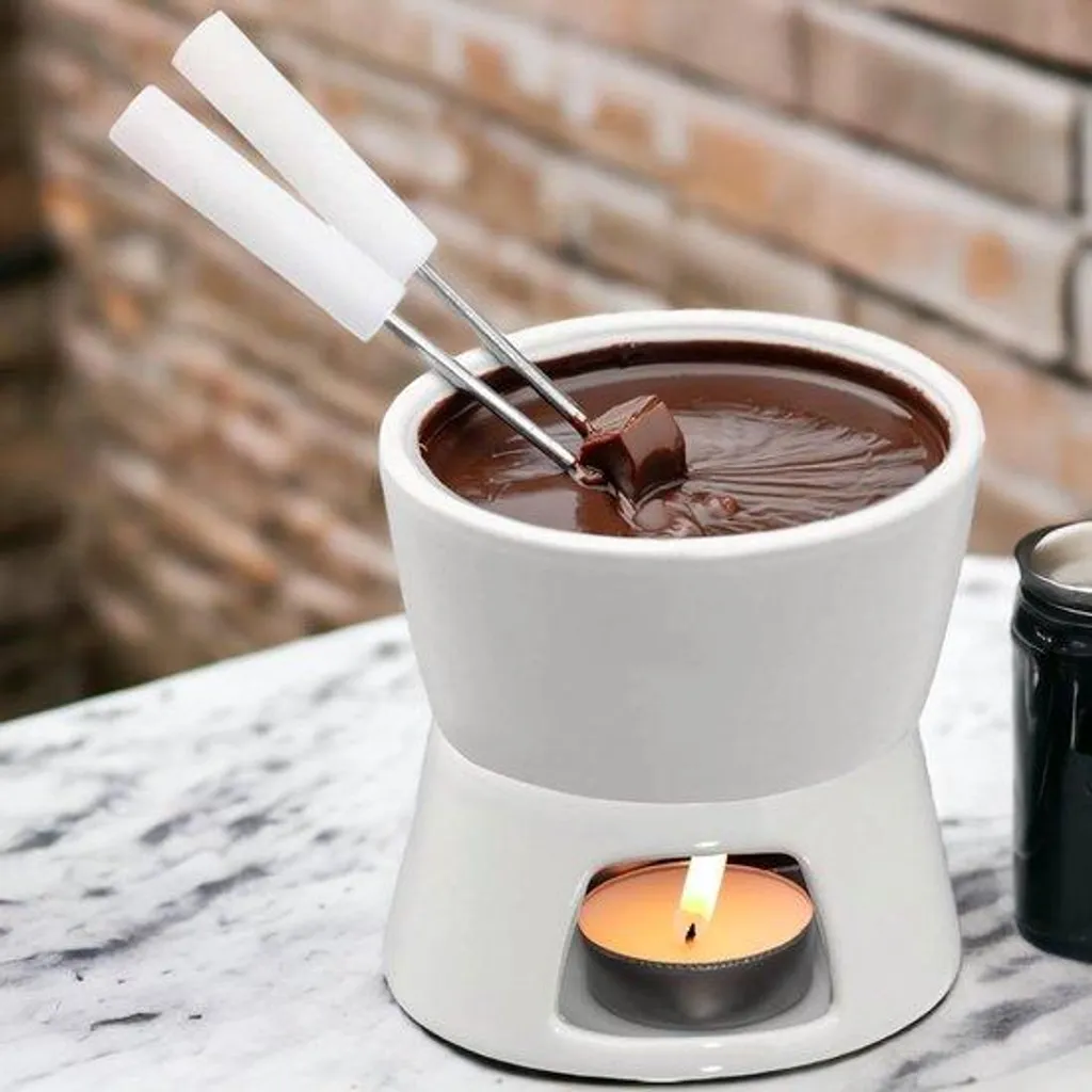 Service à fondue chocolat : bol en céramique blanche pour vos soirées