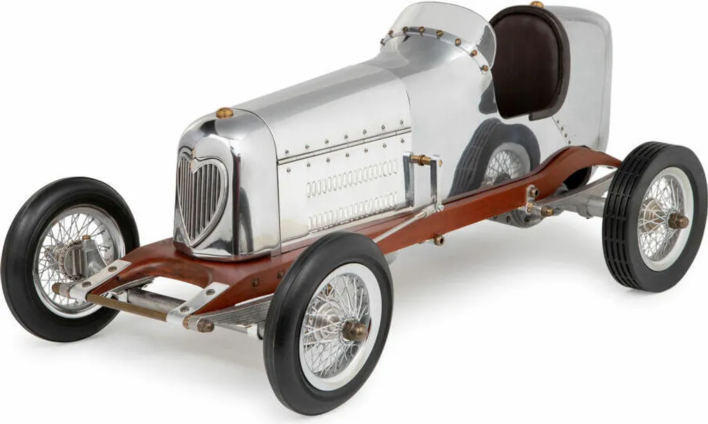 Voiture miniature Bantam Midget en métal : l'objet déco idéal - 4