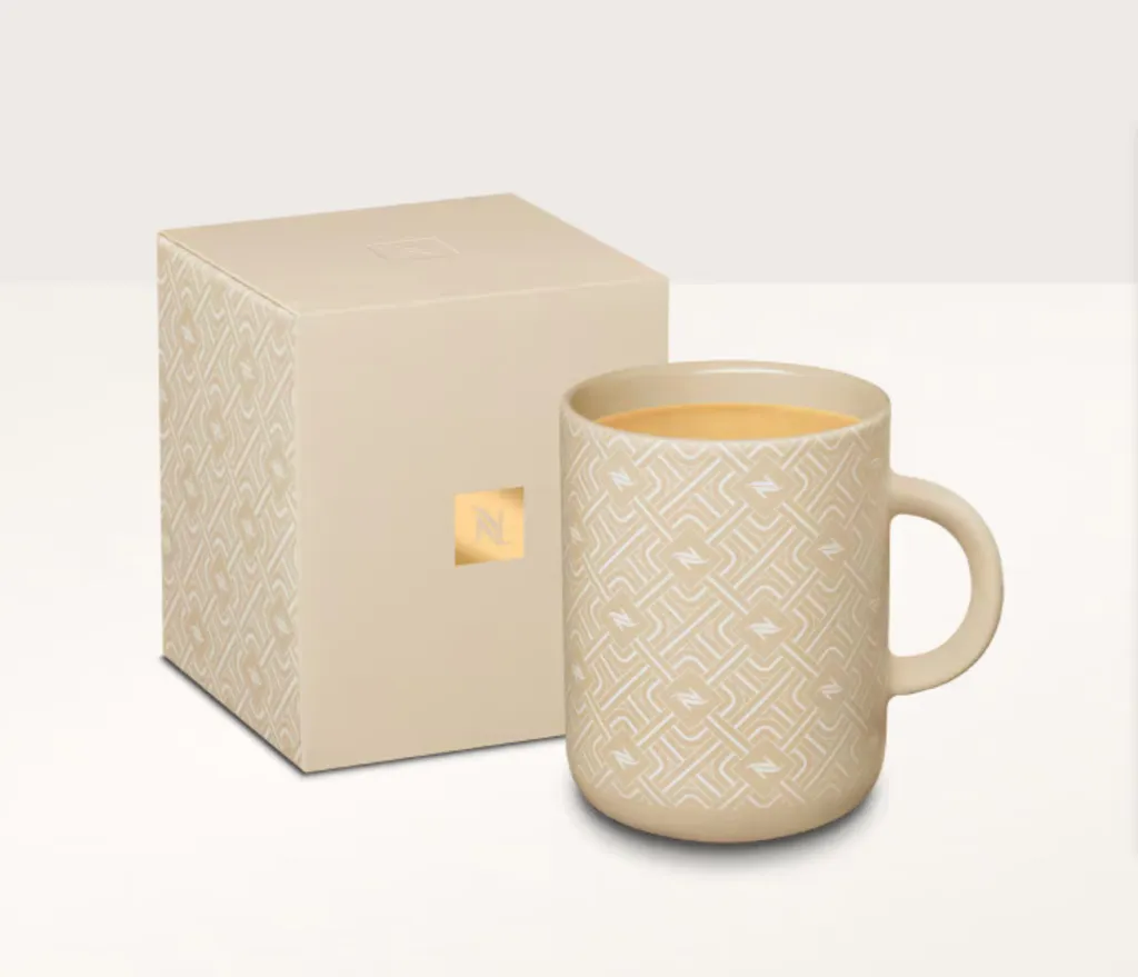 Tasse à café Vertuo Celebration 380 ml : gardez votre café chaud longtemps