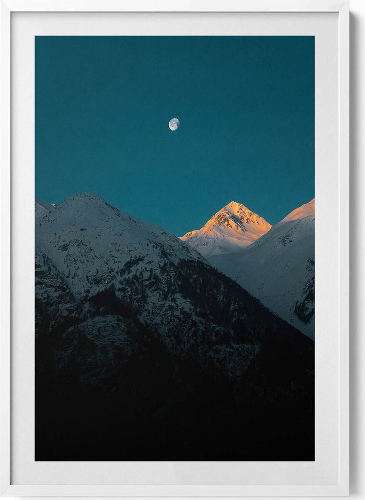 Sonnenuntergang in den Bergen– Wandbild mit Rahmen – Gerahmtes Bild – Wanddekoration – 70x100 cm – Weiß Rahmen