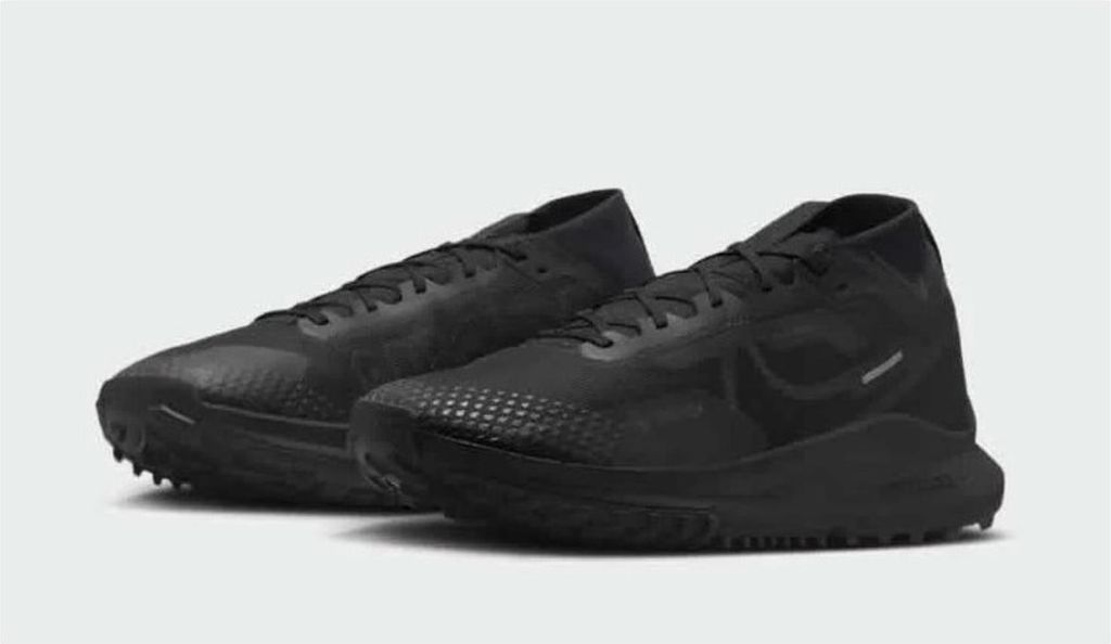 Nike React Pegasus Trail 4 Gtx V2 Hm9728 002 Sportschuhe, Größe 44,5