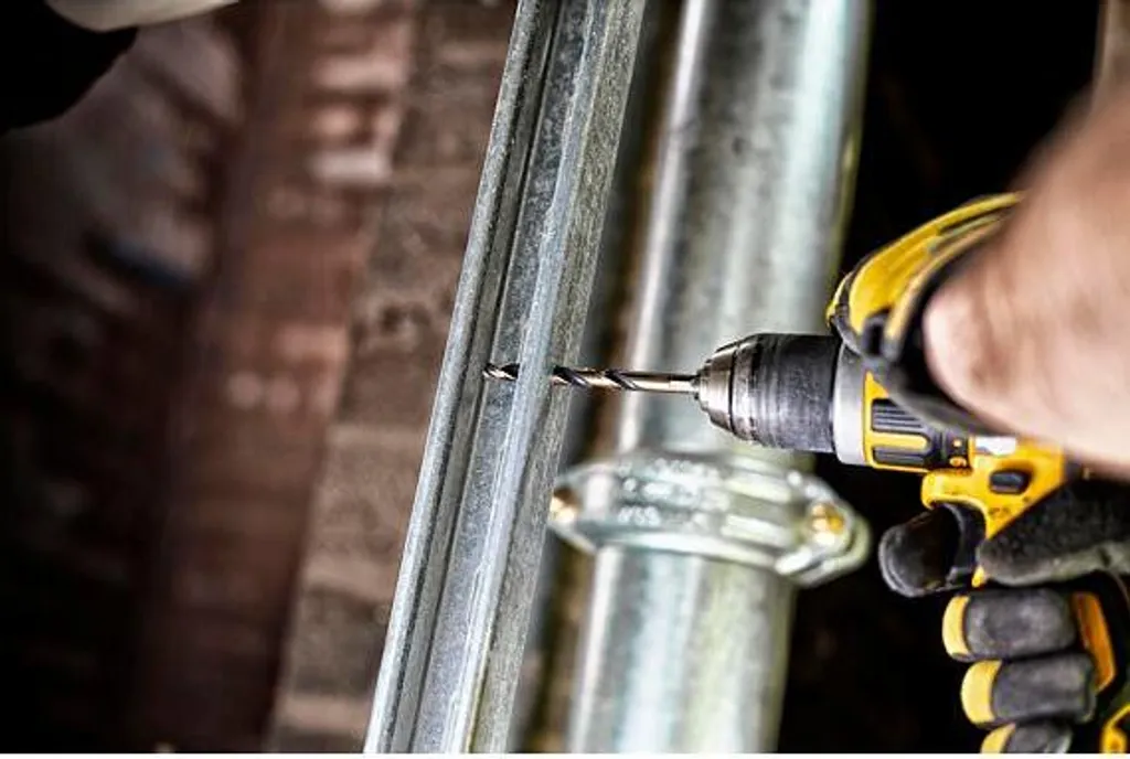 Forets Métal DEWALT HSS-G Meulés 23 Unités avec Pointe Auto-Centrante