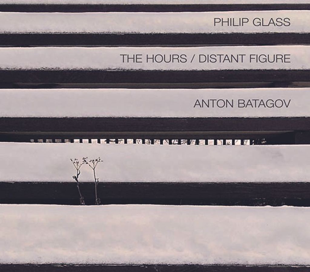 The Hours/Distant Figure