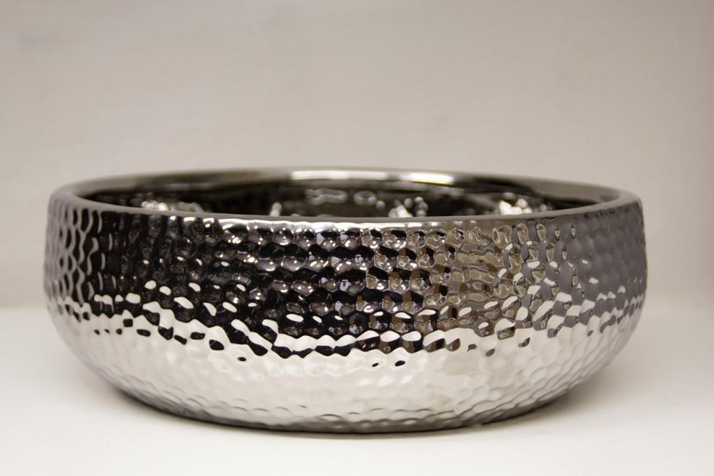 Kaheku Kugelvase Abius In Silber – Moderne Metallvase Mit Kugelrundem Design Für Blumen Oder Deko