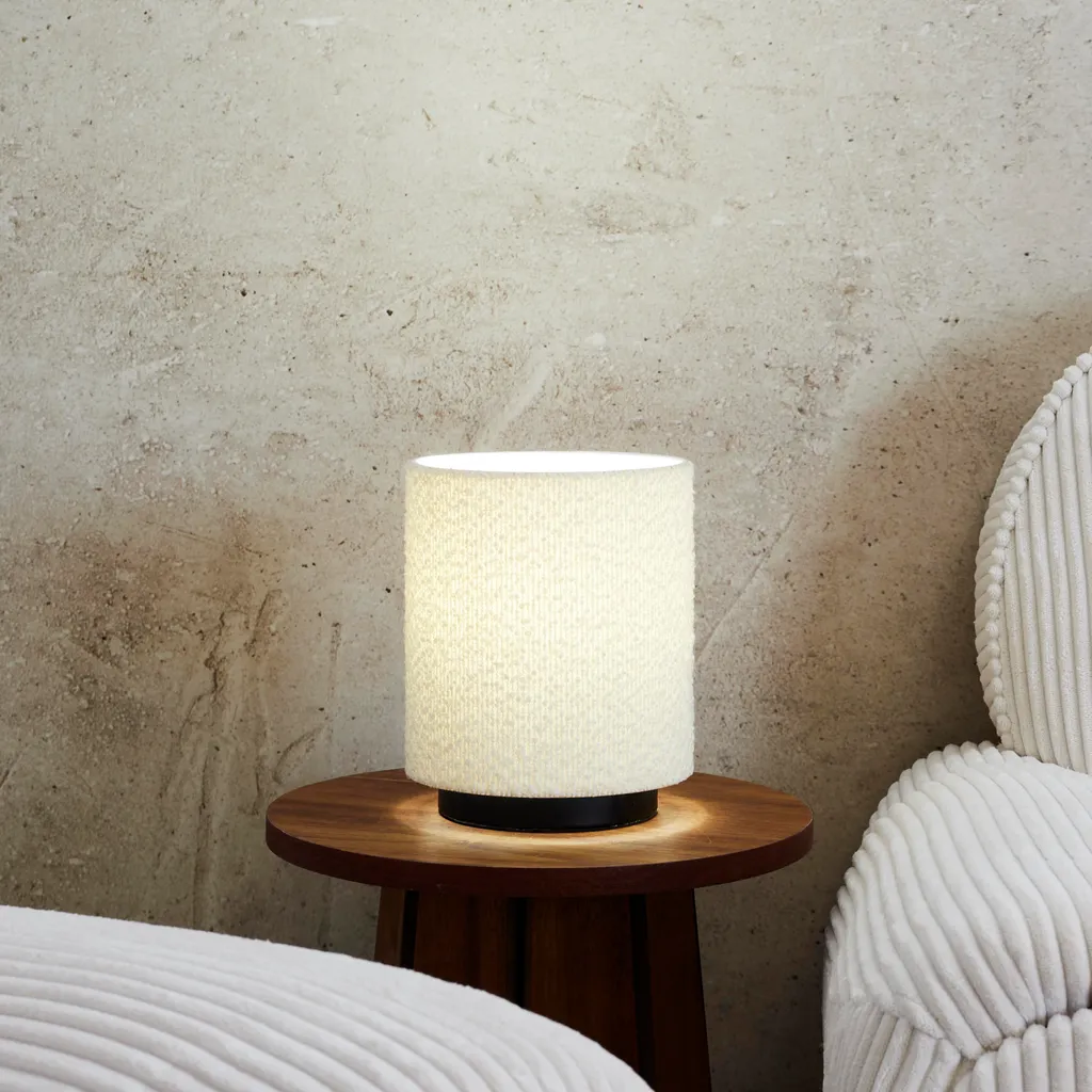 Lampe de chevet abat-jour bouclette blanc - Texture douce et moderne