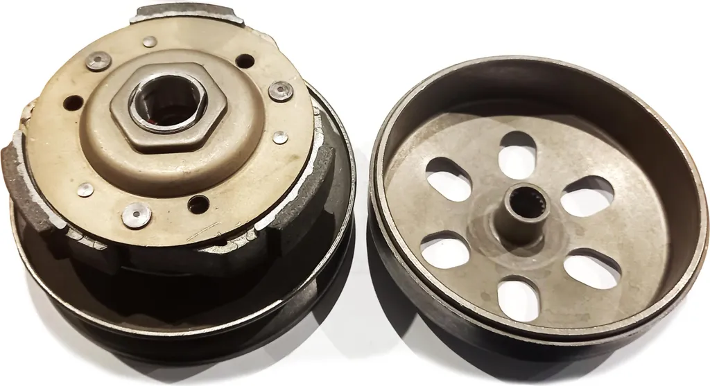 Embrayage cloche scooter 4T GY6 125 150 Baotian Romet pièce d'origine