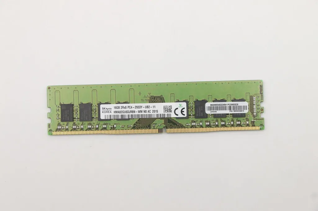Barrette RAM DDR4 16Go 2933MHz Lenovo 5M30V06815 Mémoire PC Bureau