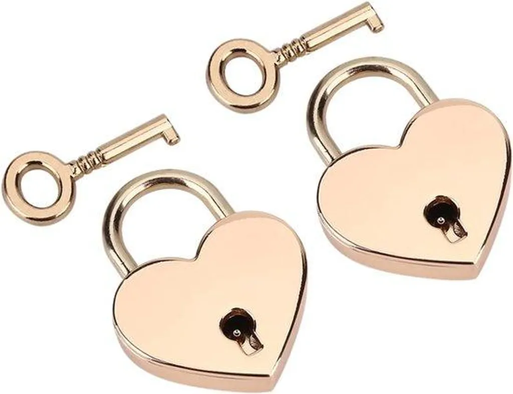 Cadenas en forme de cœur doré brillant pour la bagagerie de voyage