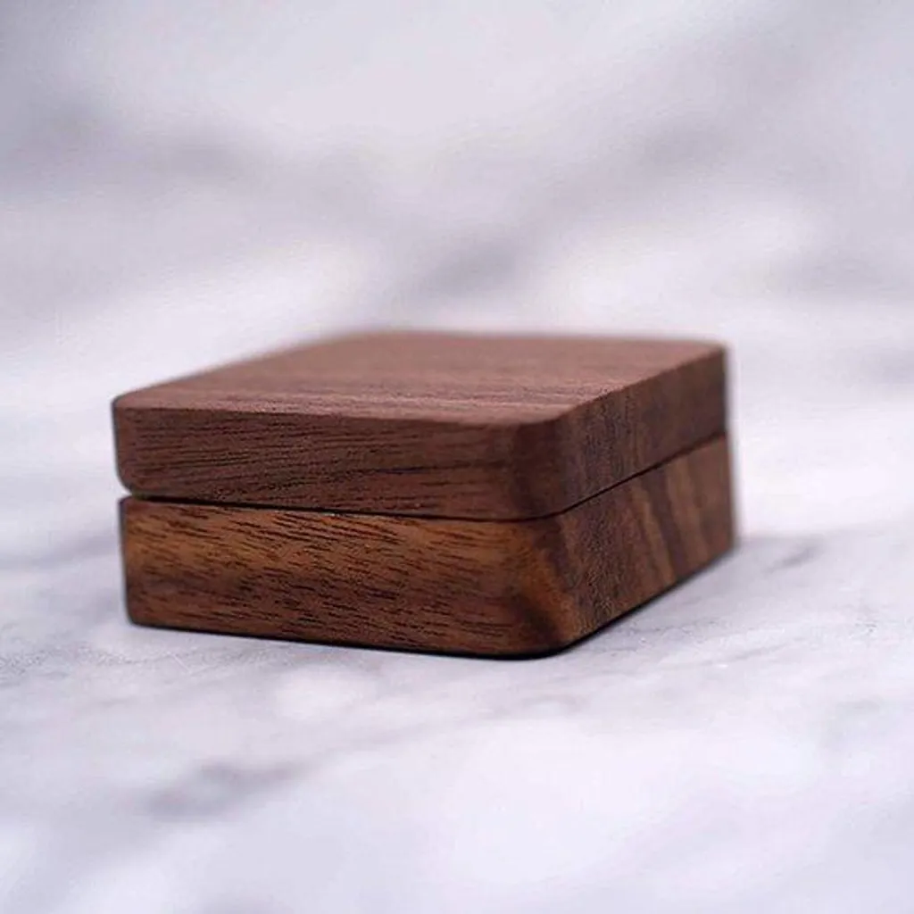 Coffret cadeau en bois de noyer pour bijoux et boucles d'oreilles