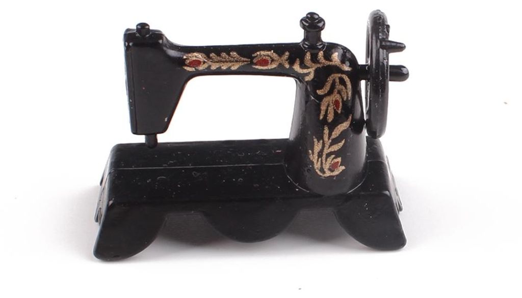 Muttertagsgeschenke Basteln mit Miniatur Nähmaschine 1zu12 Produktbild 