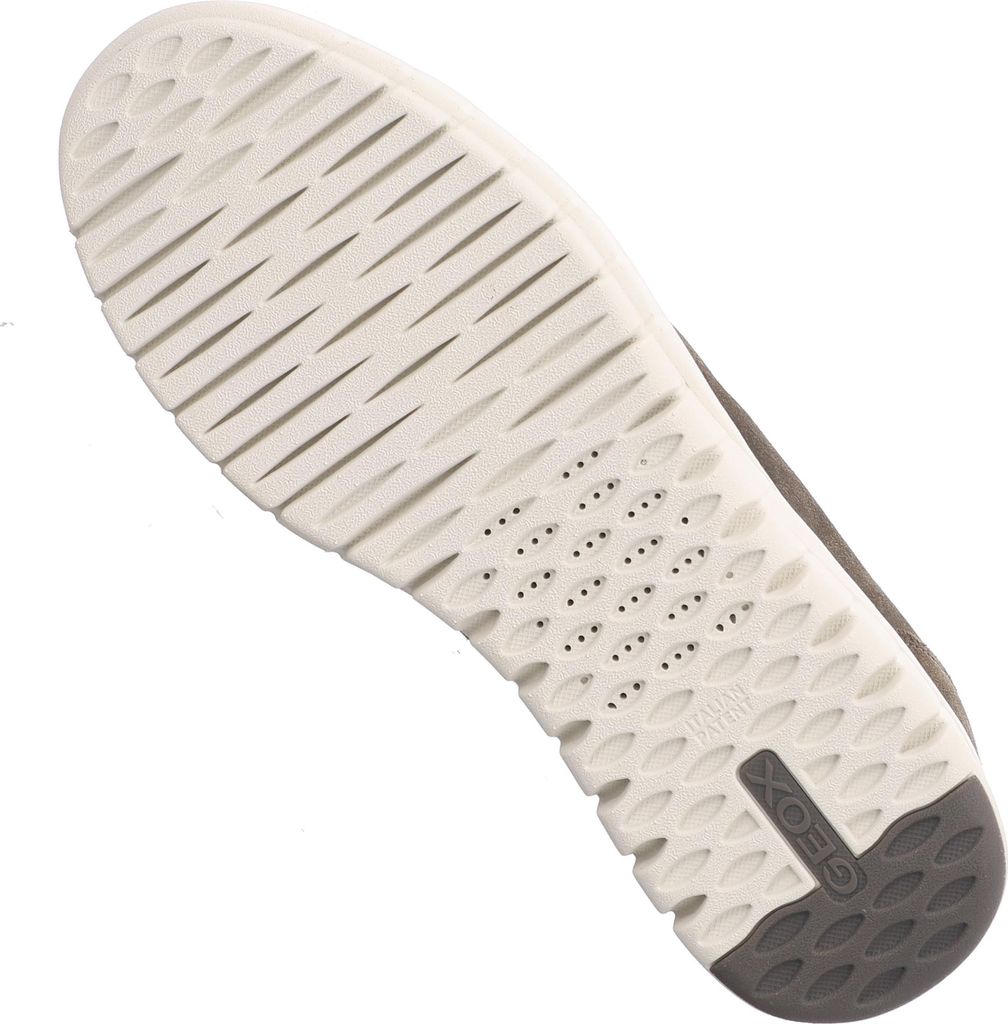 Geox Errores de Foto 151-U56MAA00022 in C3009 MILITARY color size 42