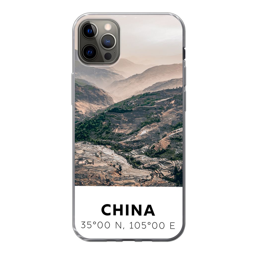 MuchoWow Handyhülle Schutzhülle Hülle für iPhone 12 Pro Max China - Berge - Asien - Sommer Silikon Softcase Handy Hülle - Hartschale